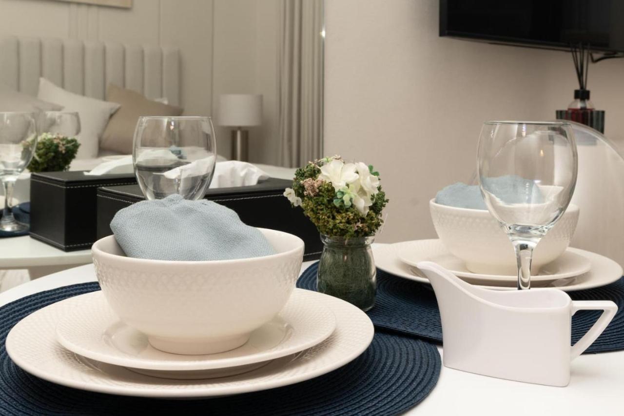 Elegant At Azizi 46 In Meydan By Vibel Apartment
