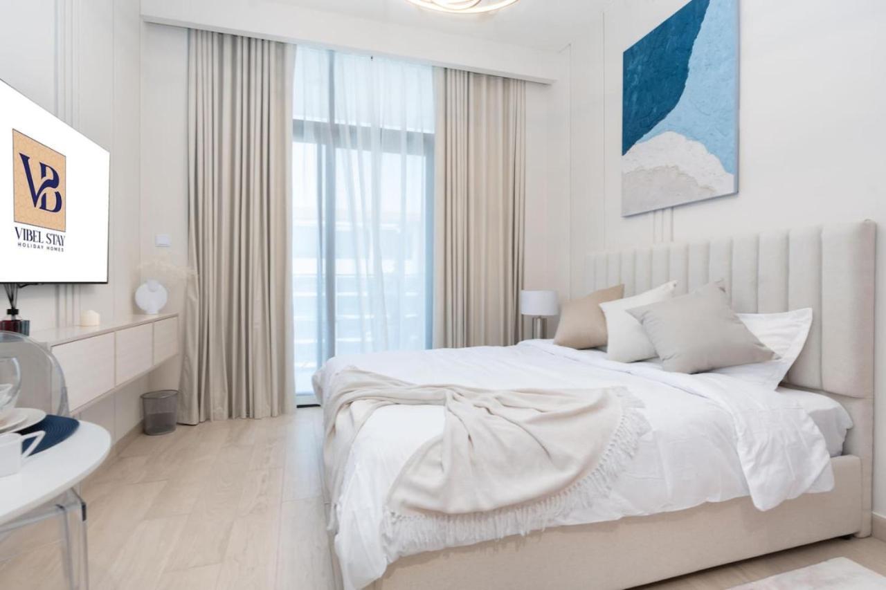 Elegant At Azizi 46 In Meydan By Vibel * Dubai